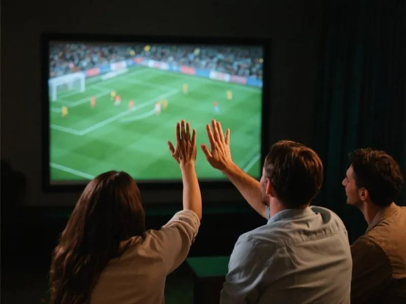 享受比赛和社区互动